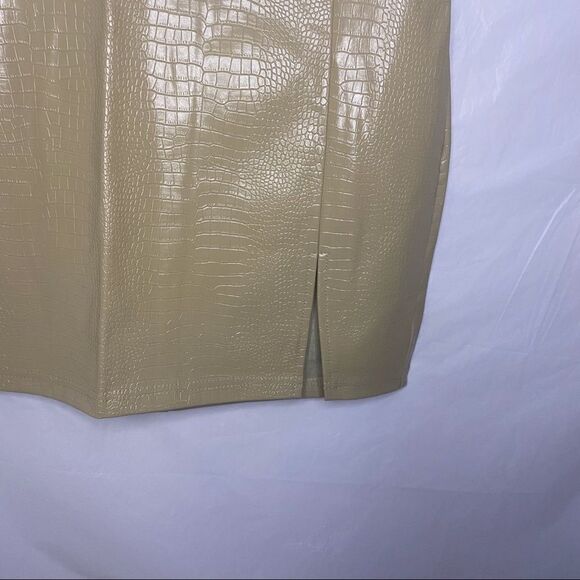 Fashion Nova Croc Mini Skirt Size S - Picture 4 of 5